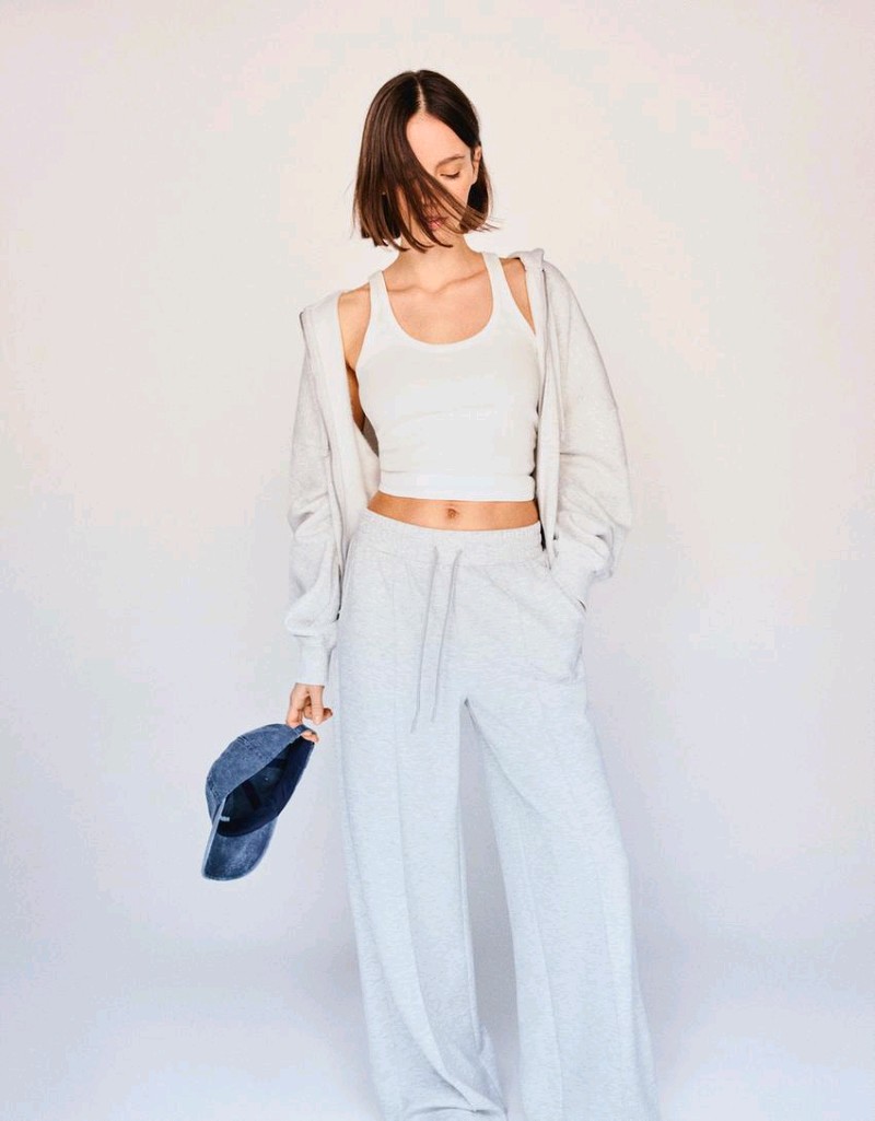Weiche Hose mit weitem Bein und Modal